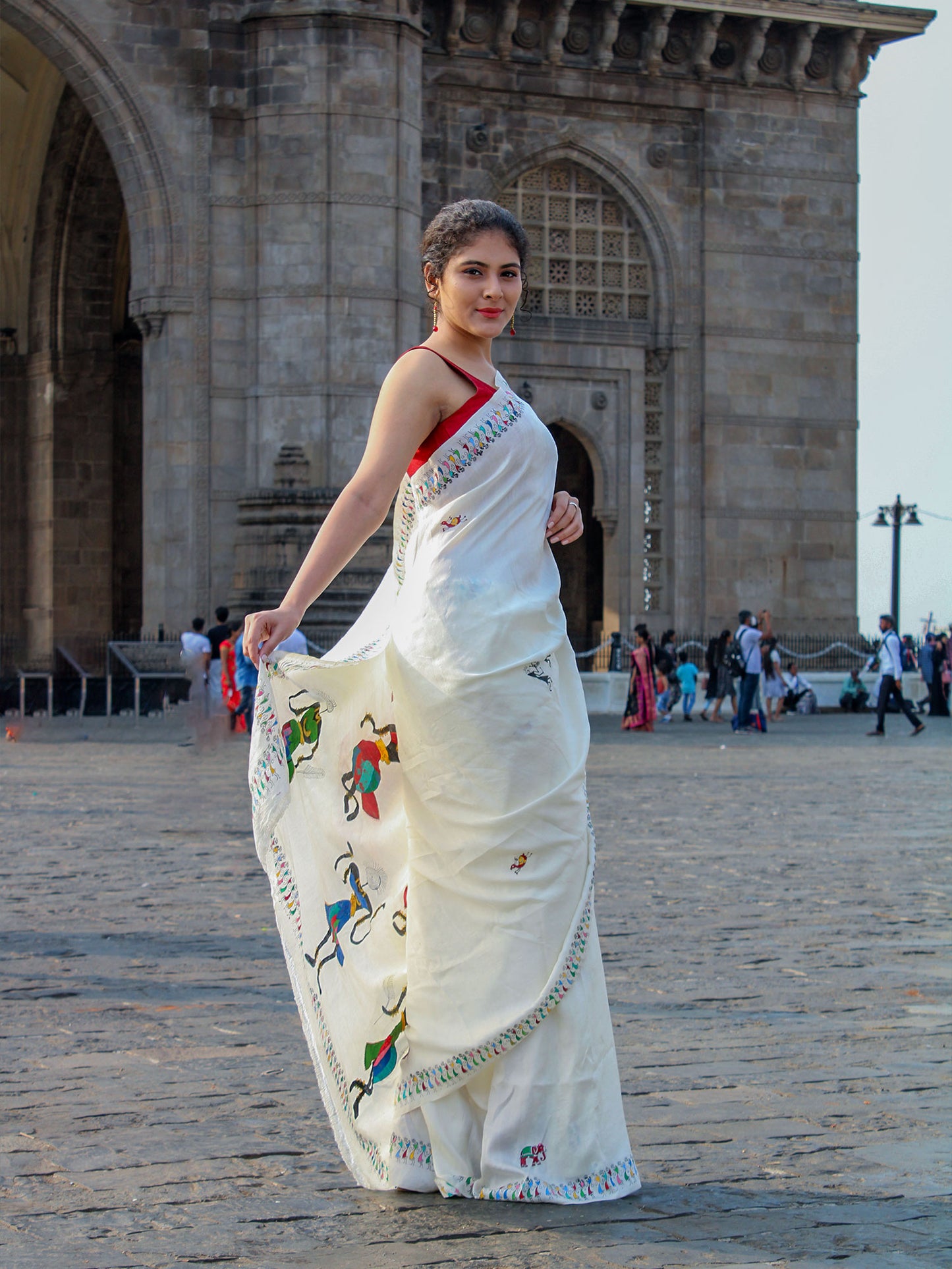 White Hand Painted Saura Mullbery Silk Saree